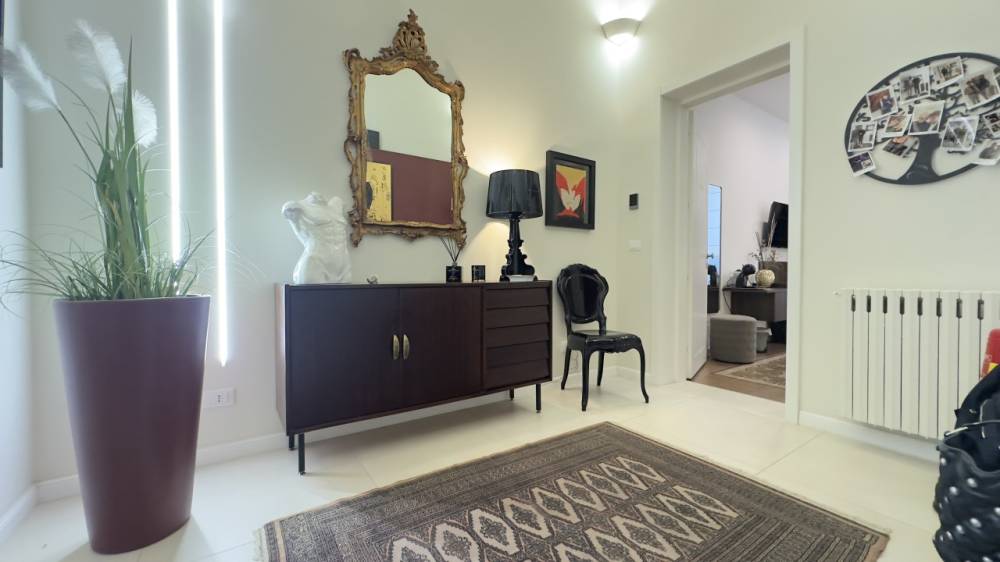 appartamento in vendita a Taranto in zona Borgo