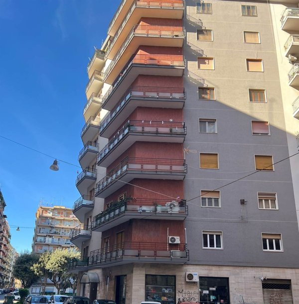 appartamento in vendita a Taranto in zona Tre Carrare-Battisti