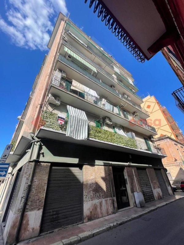 appartamento in vendita a Taranto in zona Italia-Montegranaro