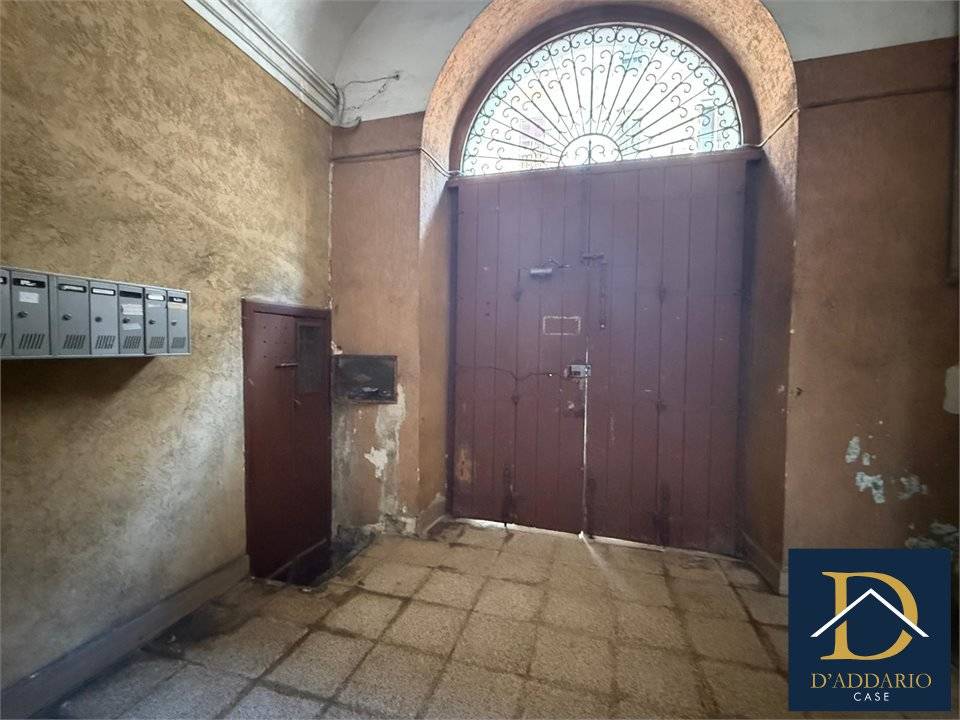 appartamento in vendita a Taranto in zona Borgo