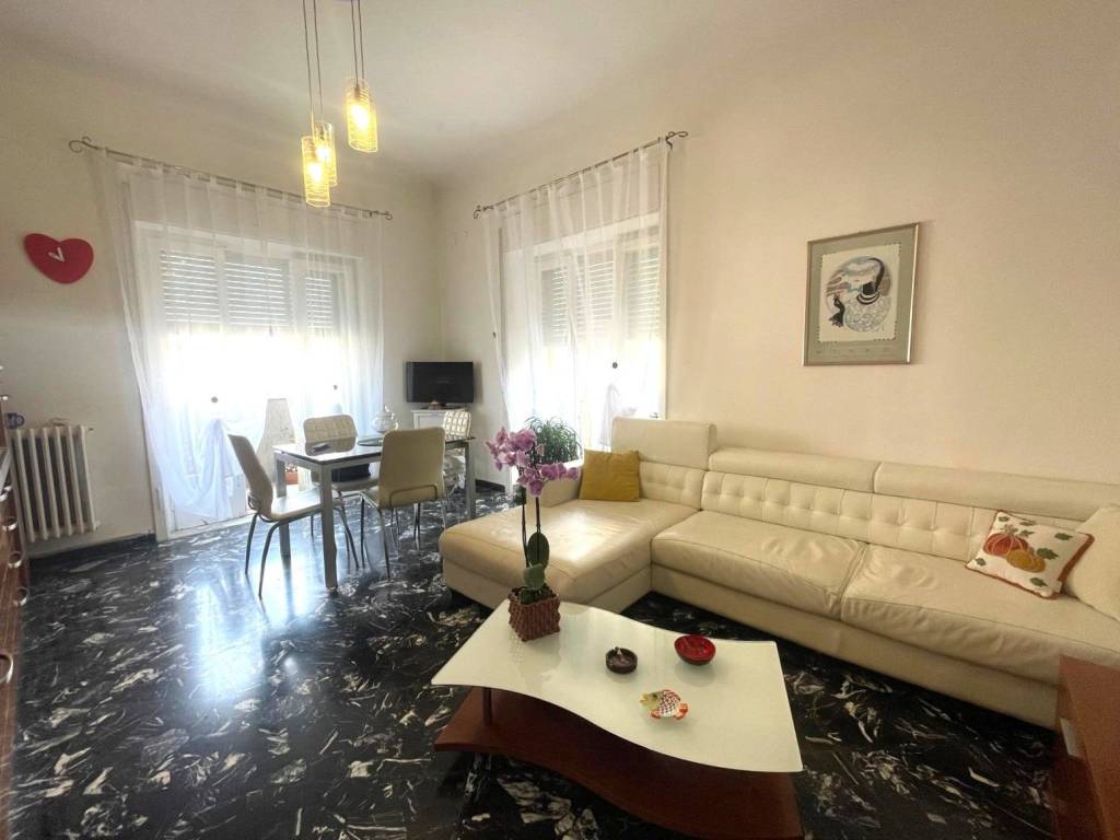 appartamento in vendita a Taranto in zona Tre Carrare-Battisti