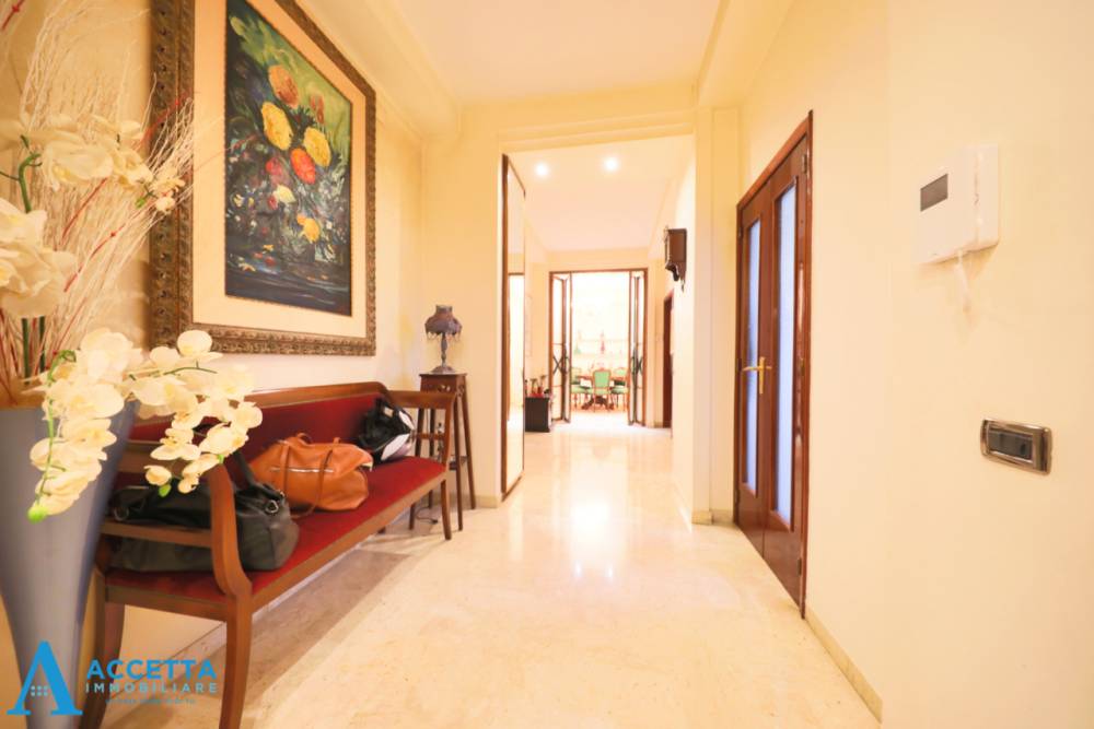 appartamento in vendita a Taranto in zona Italia-Montegranaro