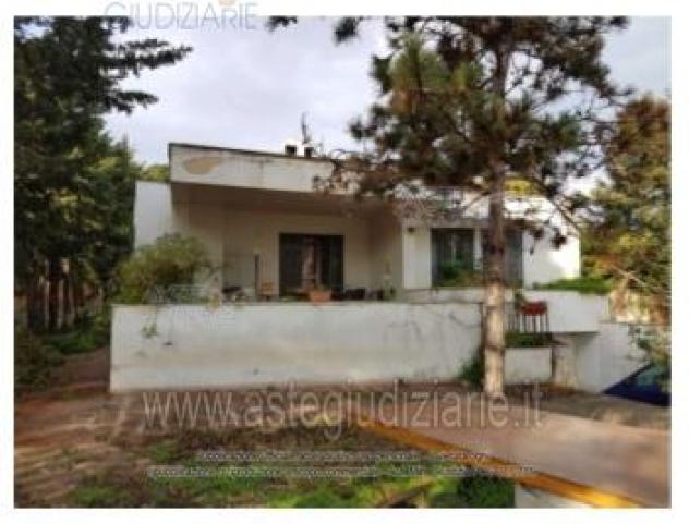 casa indipendente in vendita a Taranto in zona Lido Bruno