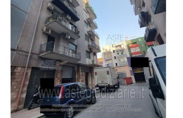 terreno edificabile in vendita a Taranto in zona Tamburi-Croce