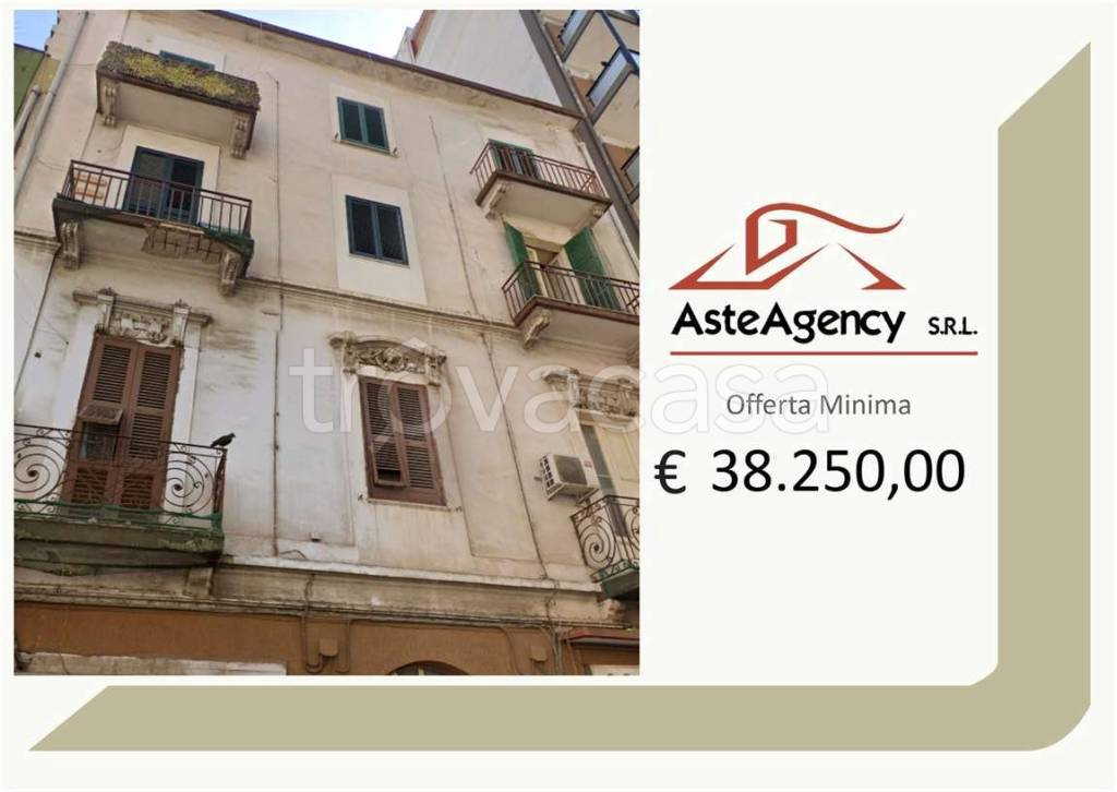 appartamento in vendita a Taranto in zona Tre Carrare-Battisti