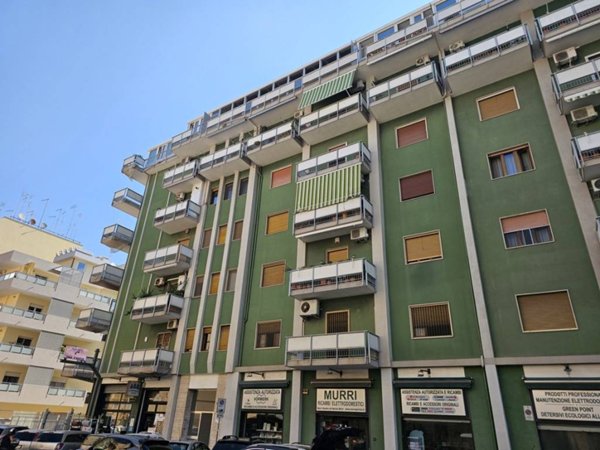 appartamento in vendita a Taranto in zona Tre Carrare-Battisti