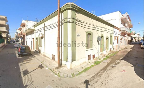 appartamento in vendita a Taranto in zona Talsano