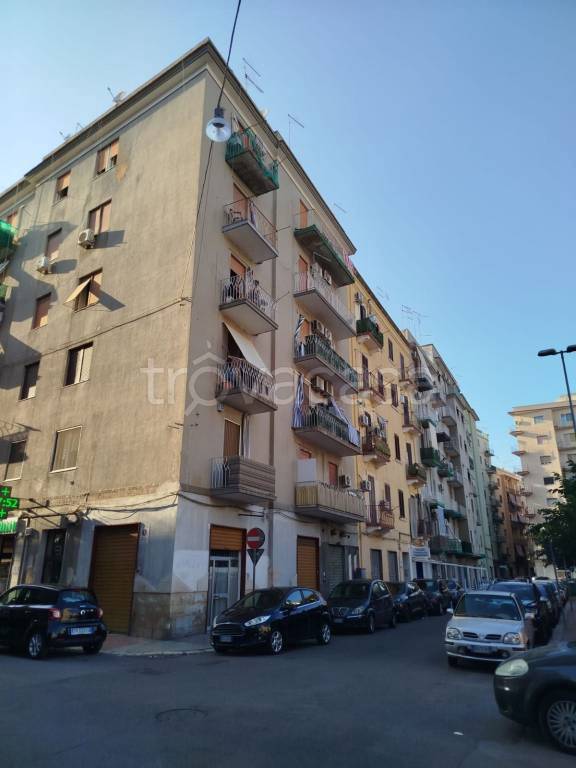 appartamento in vendita a Taranto in zona Tre Carrare-Battisti