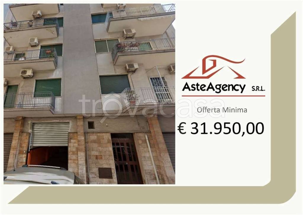 appartamento in vendita a Taranto in zona Tamburi-Croce