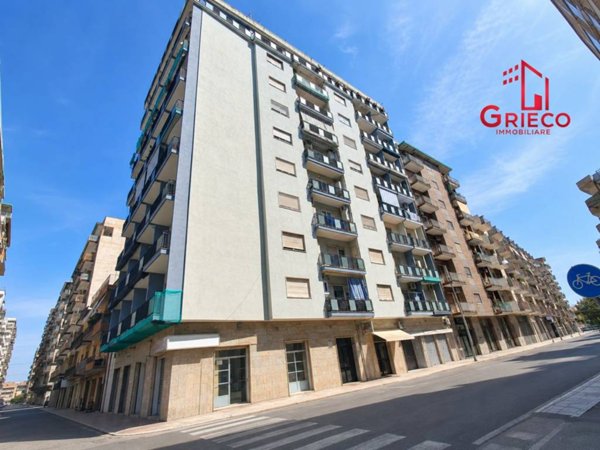 appartamento in vendita a Taranto in zona Italia-Montegranaro