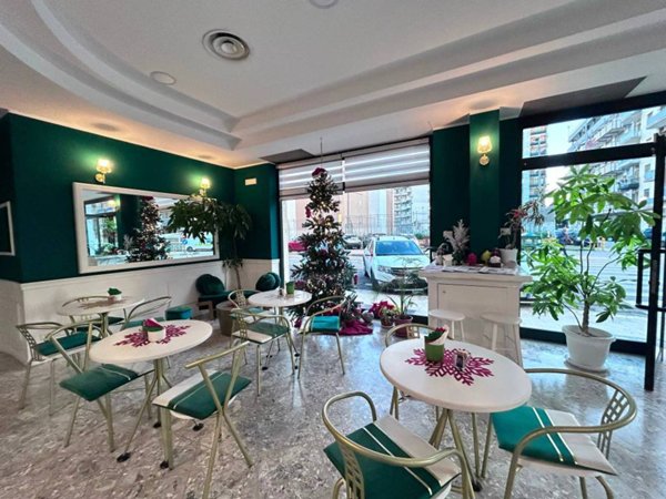 negozio in vendita a Taranto in zona Italia-Montegranaro