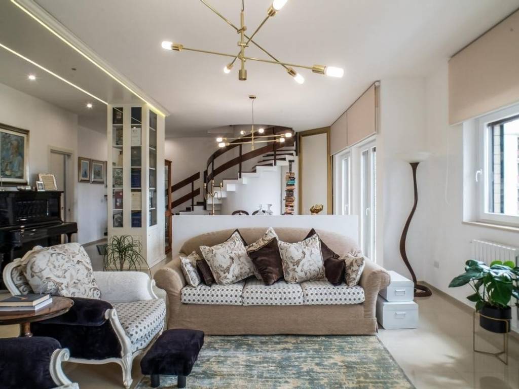 appartamento in vendita a Taranto in zona Borgo