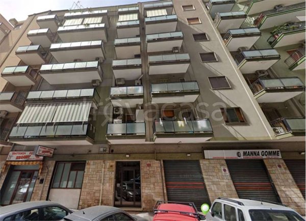 appartamento in vendita a Taranto in zona Tre Carrare-Battisti