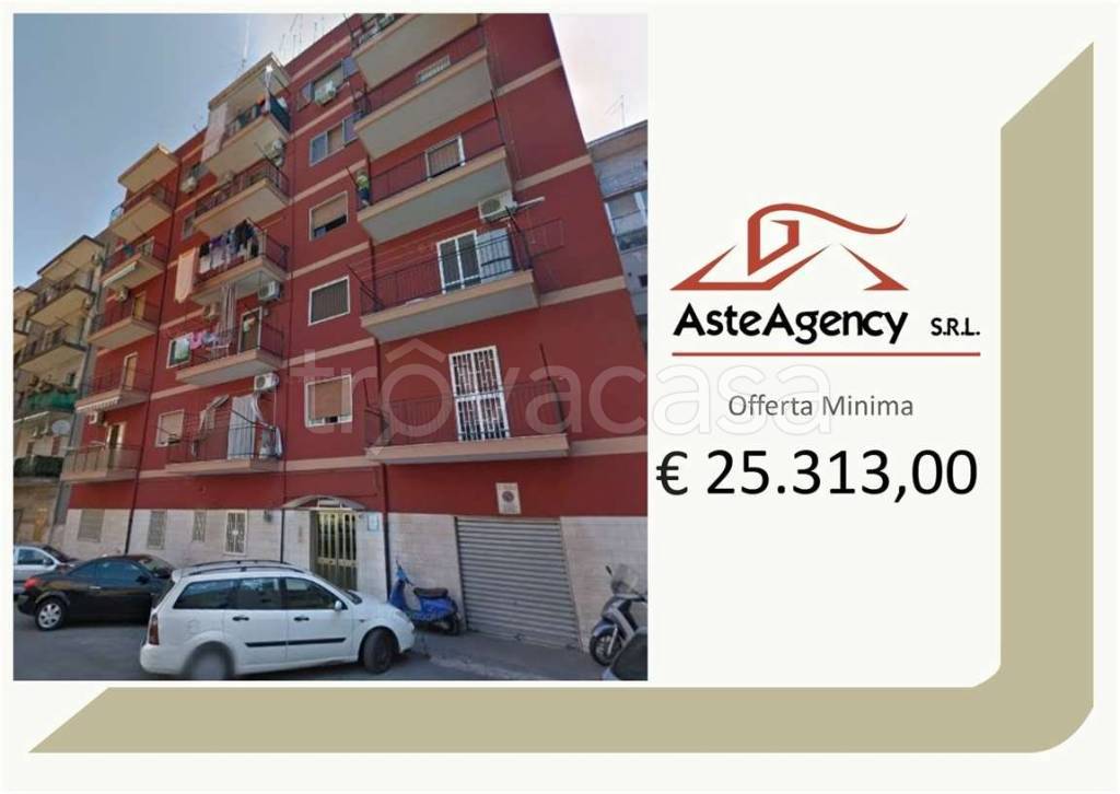 appartamento in vendita a Taranto in zona Tamburi-Croce