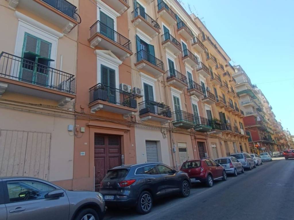 appartamento in vendita a Taranto in zona Tre Carrare-Battisti