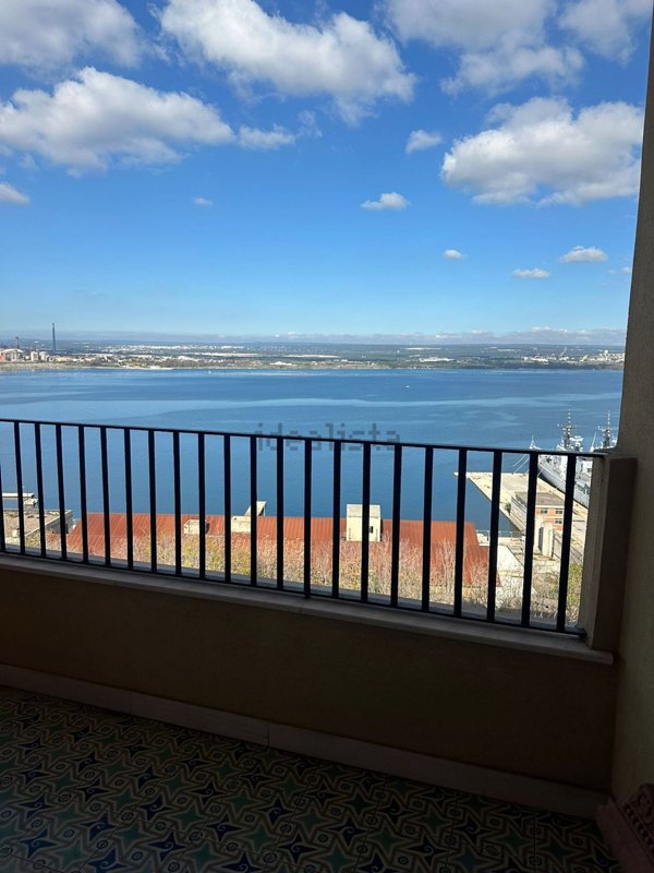 appartamento in vendita a Taranto