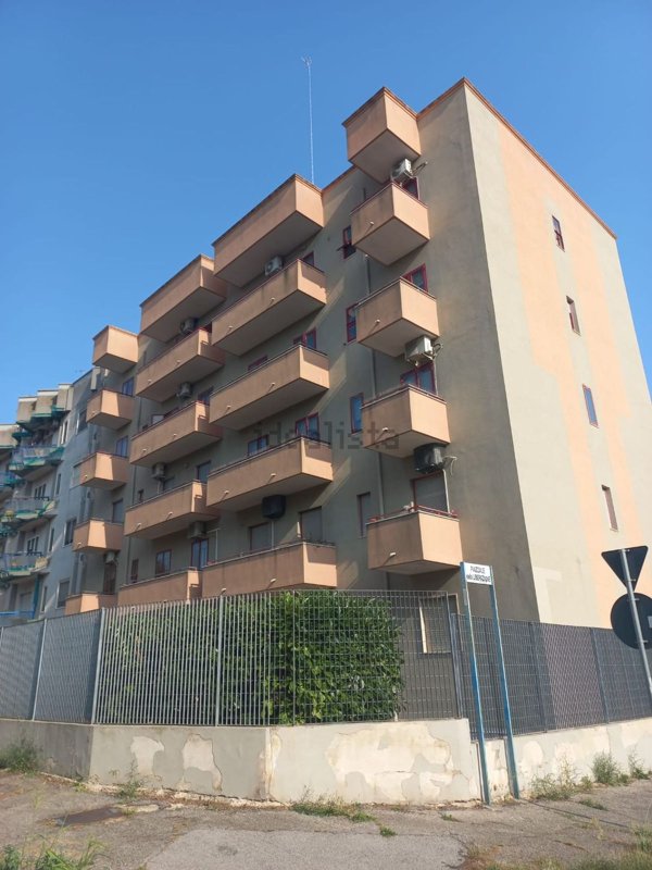 appartamento in vendita a Taranto in zona Paolo VI