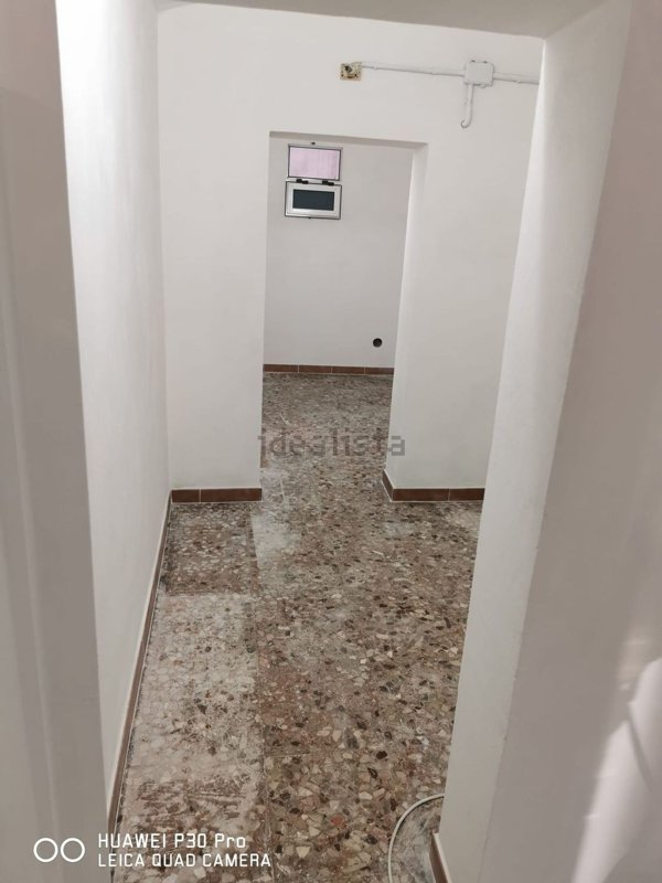 locale di sgombero in vendita a Taranto