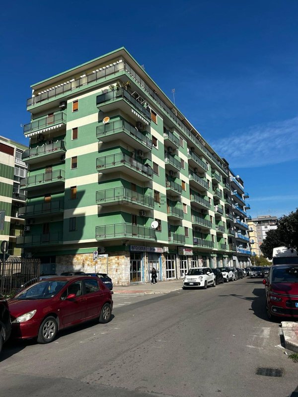 appartamento in vendita a Taranto in zona Tre Carrare-Battisti