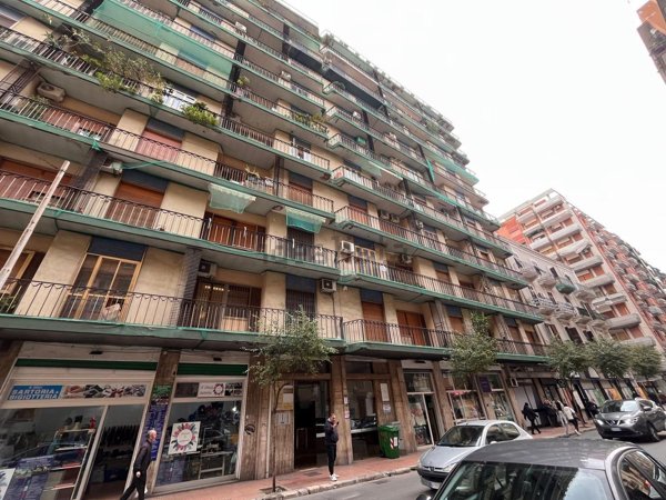 appartamento in vendita a Taranto in zona Tre Carrare-Battisti