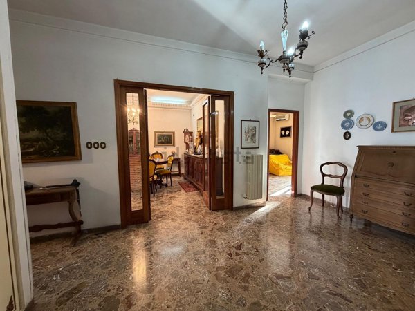 appartamento in vendita a Taranto in zona Tre Carrare-Battisti