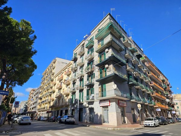 appartamento in vendita a Taranto in zona Tre Carrare-Battisti