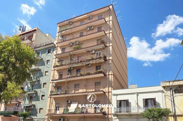 appartamento in vendita a Taranto in zona Tre Carrare-Battisti