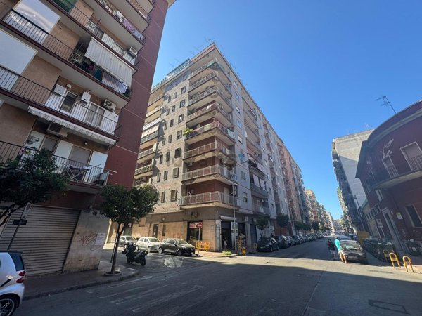 appartamento in vendita a Taranto in zona Tre Carrare-Battisti