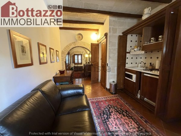 appartamento in vendita a Taranto in zona Borgo