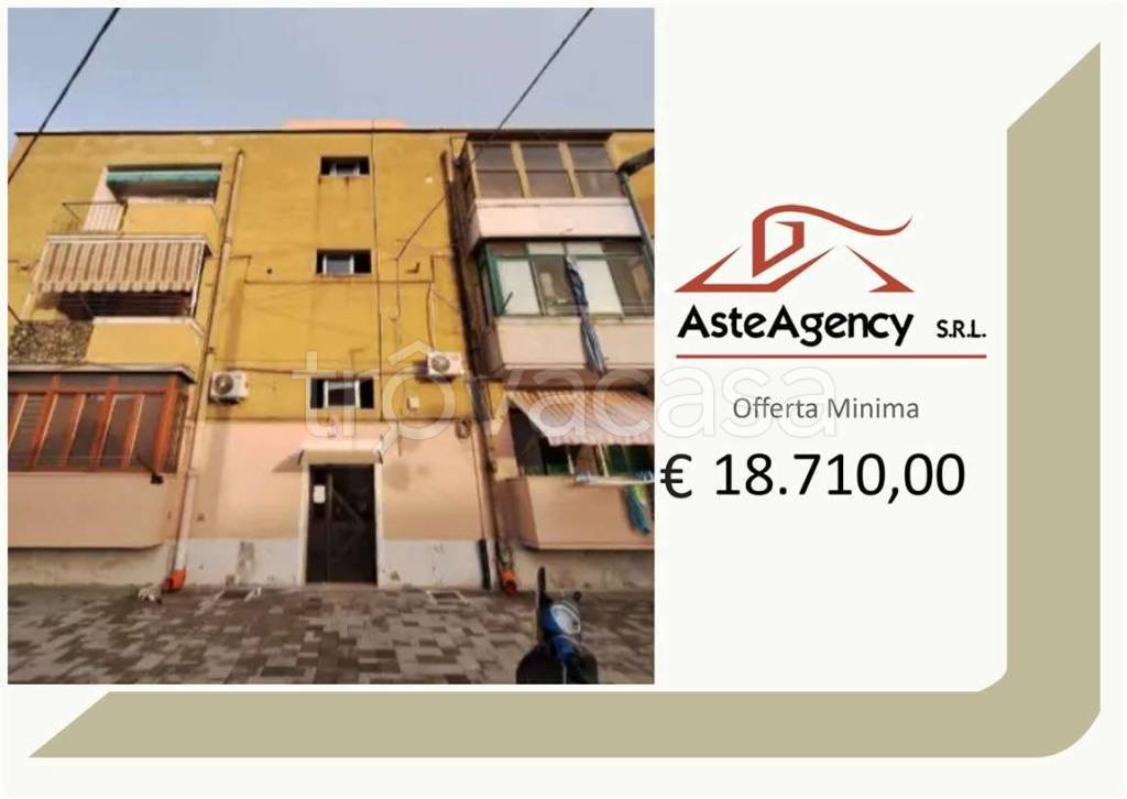 appartamento in vendita a Taranto in zona Tamburi-Croce