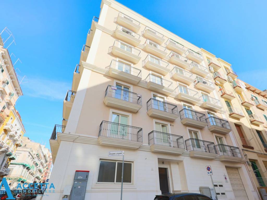 appartamento in vendita a Taranto in zona Borgo