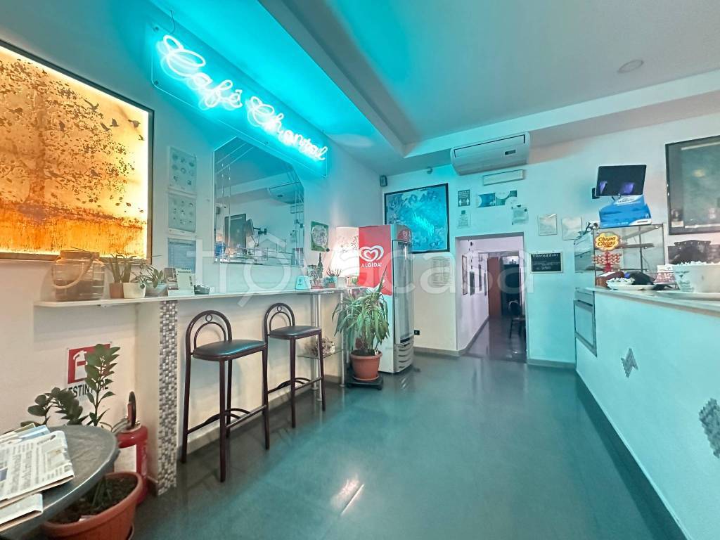 negozio in vendita a Taranto in zona Tre Carrare-Battisti