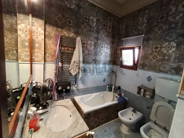 appartamento in vendita a Taranto in zona Borgo