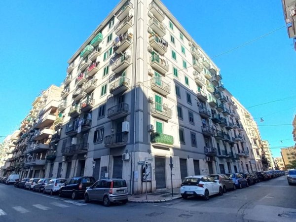 appartamento in vendita a Taranto in zona Italia-Montegranaro