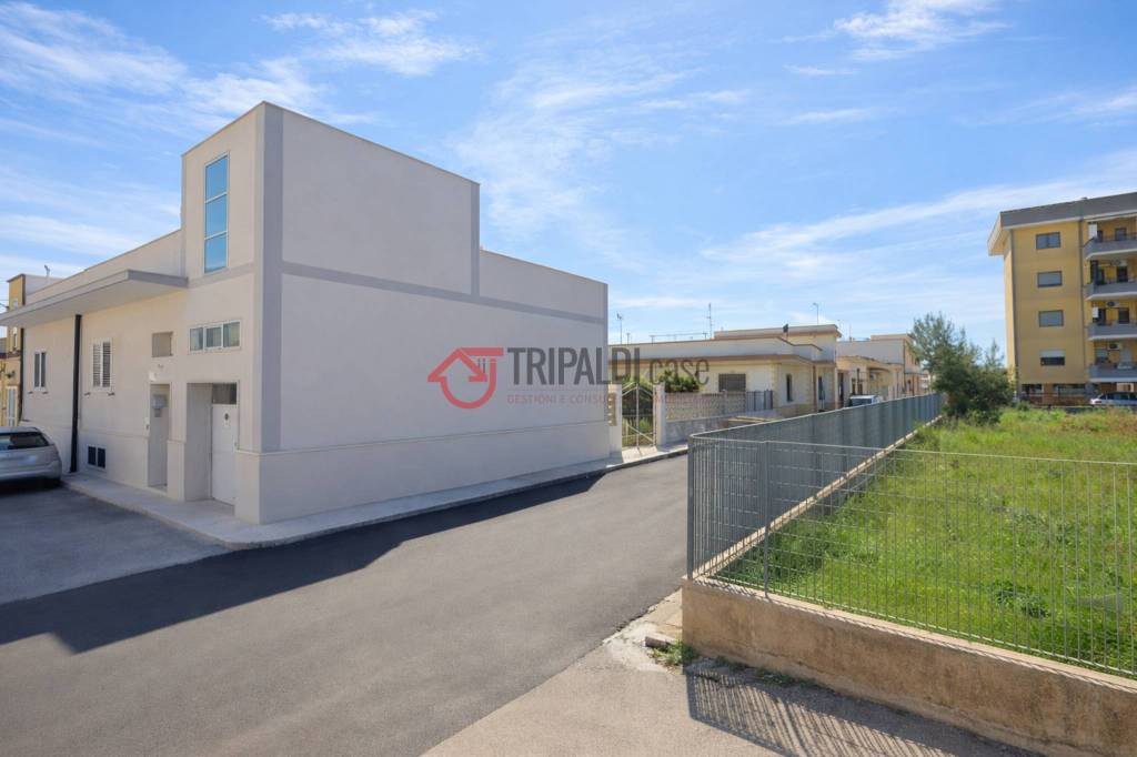 appartamento in vendita a Taranto in zona Talsano