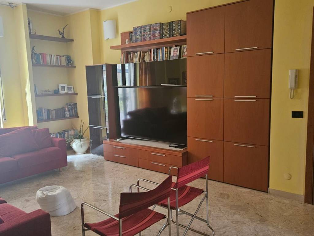 appartamento in vendita a Taranto in zona Italia-Montegranaro