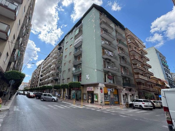 appartamento in vendita a Taranto in zona Tre Carrare-Battisti