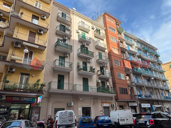 appartamento in vendita a Taranto in zona Tre Carrare-Battisti