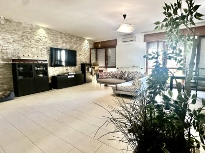 appartamento in vendita a Taranto in zona Solito-Corvisea