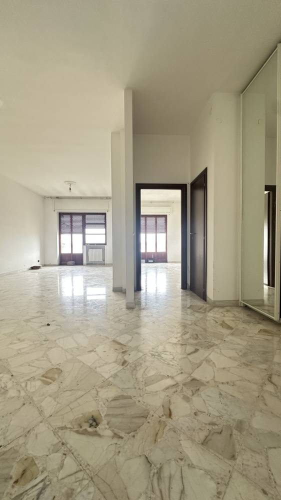 appartamento in vendita a Taranto in zona Tre Carrare-Battisti