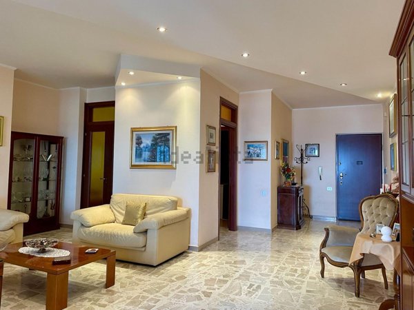 appartamento in vendita a Taranto in zona Solito-Corvisea