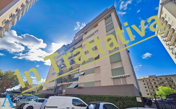 appartamento in vendita a Taranto in zona Italia-Montegranaro