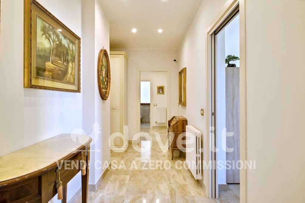 appartamento in vendita a Taranto in zona Tre Carrare-Battisti