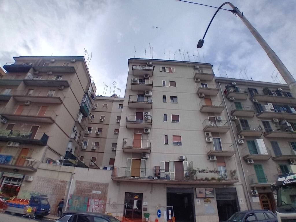 appartamento in vendita a Taranto in zona Tre Carrare-Battisti