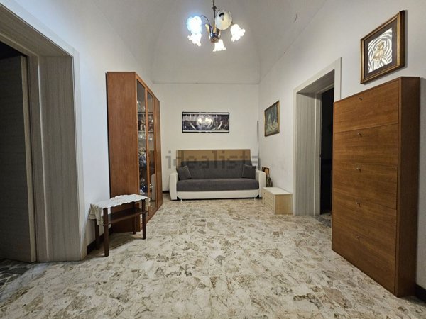 appartamento in vendita a Taranto in zona Borgo