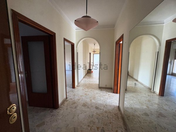 appartamento in vendita a Taranto in zona Italia-Montegranaro