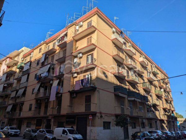 appartamento in vendita a Taranto in zona Tre Carrare-Battisti