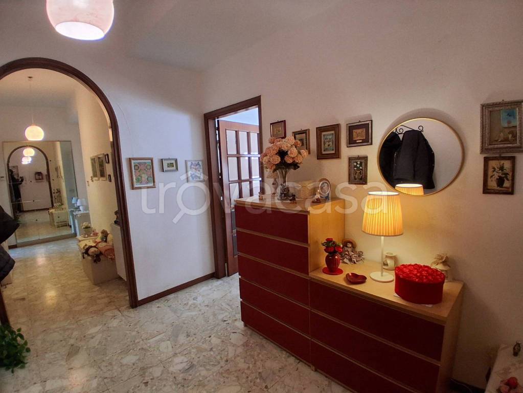 appartamento in vendita a Taranto in zona Tre Carrare-Battisti