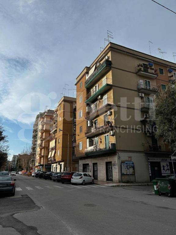 appartamento in vendita a Taranto in zona Tre Carrare-Battisti
