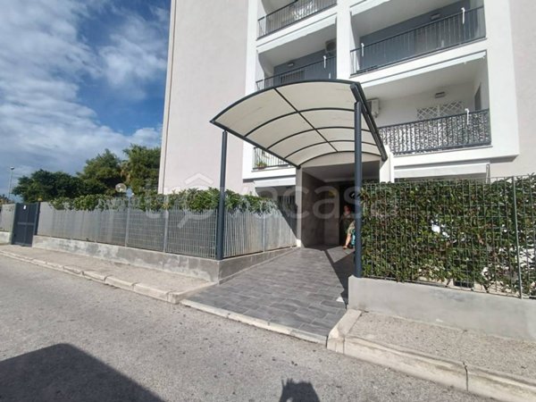 appartamento in vendita a Taranto in zona Italia-Montegranaro